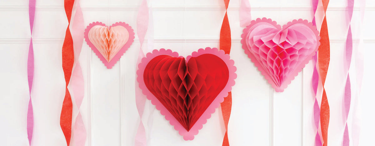 Honeycomb Hearts Hanging Decorations 3ct